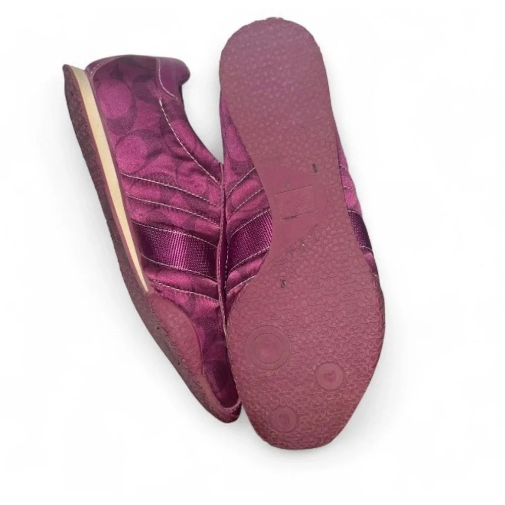 Coach Kirby Magenta Purple Signature C Monogram Sneakers Q999‎ Womens 6.5M